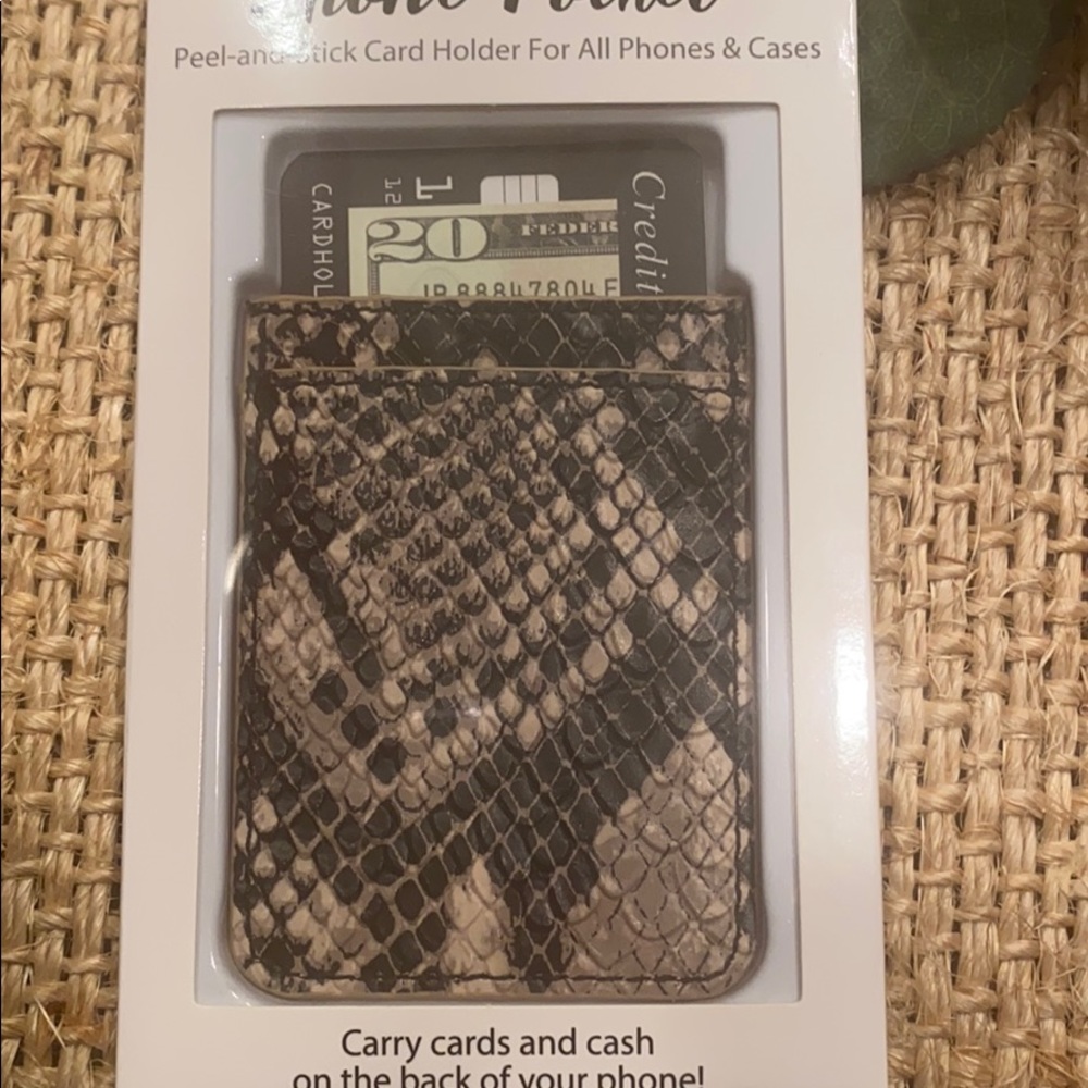 Phone pocket - Picture 3 of 3